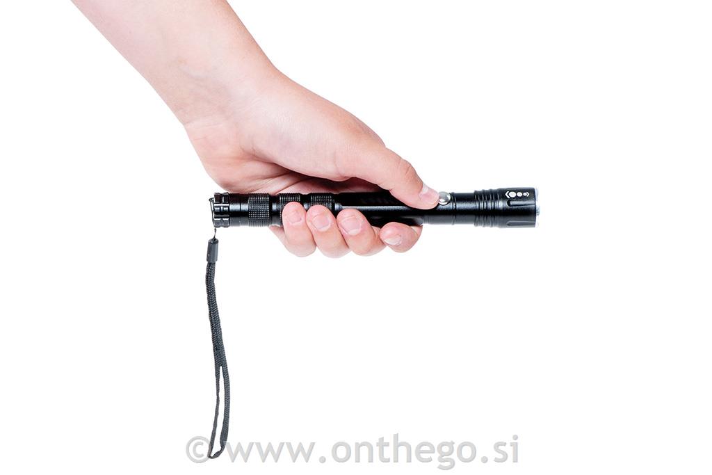 Ročna svetilka MAULdion